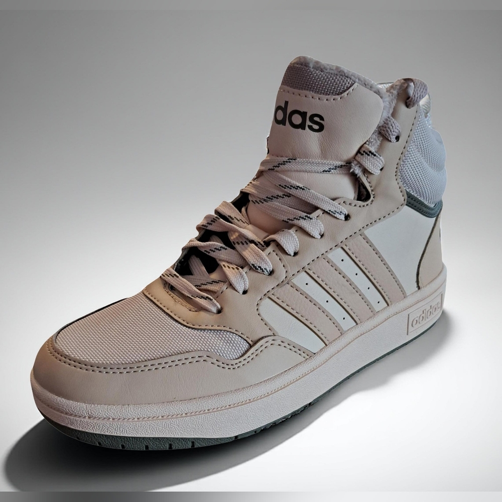 Adidas Hoops 3.0 Mid Top Winter Kids Basketball Shoes Size 4 New Magic Beige